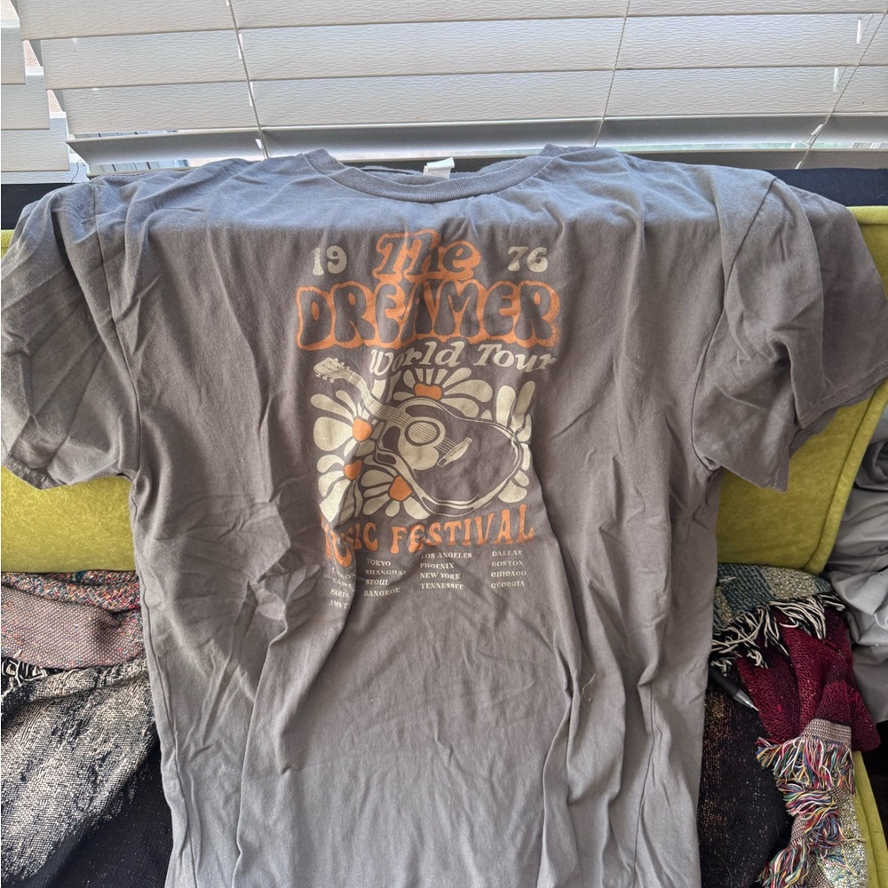 Gray Graphic Men's T-Shirt
